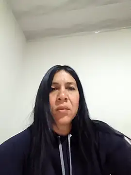 Snapshot of Camillemonroe_ chatting on April 5, 11:07 am Camillemonroe online show from April 5, 11:07 am