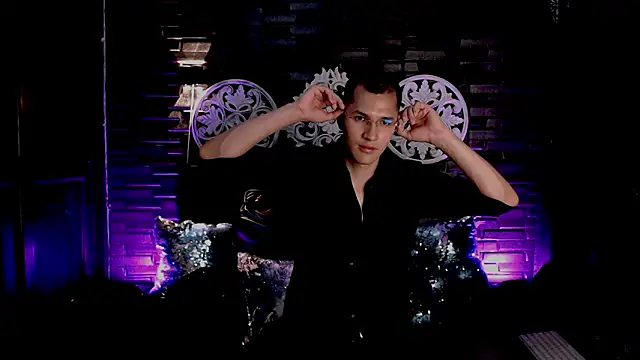 MilanDavid1 online show from March 20, 5:29 pm