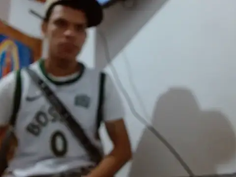 Snapshot of ethanchamo chatting on March 14, 4:56 pm ethanchamo online show from March 14, 4:56 pm