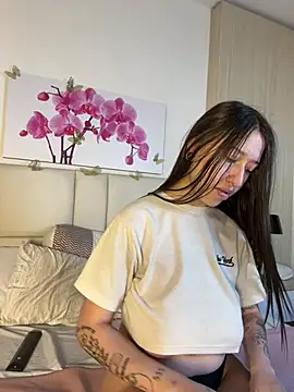 Snapshot of AmberVegaa chatting on March 17, 12:41 pm AmberVegaa online show from March 17, 12:41 pm