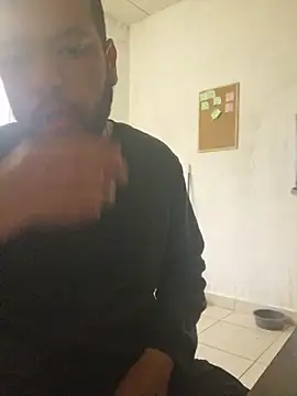 morenogih online show from April 2, 6:33 am