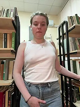 Snapshot of Best_rus chatting on June 15, 6:54 pm Best rus online show from June 15, 6:54 pm