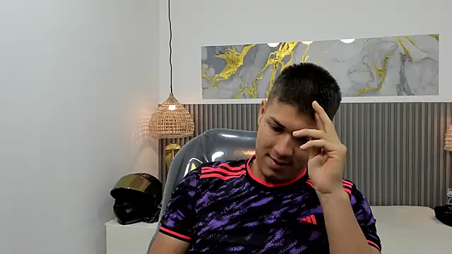 AlessandroFranco online show from March 27, 1:22 pm