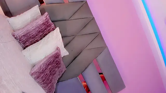 Snapshot of Dashahott chatting on March 16, 1:04 pm Dashahott online show from March 16, 1:04 pm