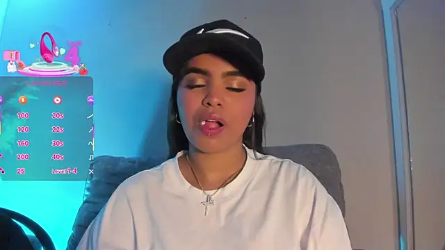 ZoeyMonroe  online show from June 30, 4:02 am