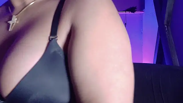 ZoeyMonroe  online show from July 10, 3:11 am