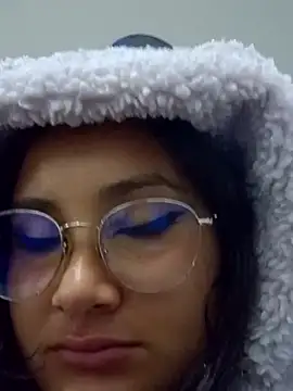 Liily Foxxy online show from March 27, 10:48 am