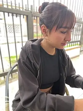 Snapshot of Nahomy_Pink chatting on March 28, 2:05 pm Nahomy Pink online show from March 28, 2:05 pm