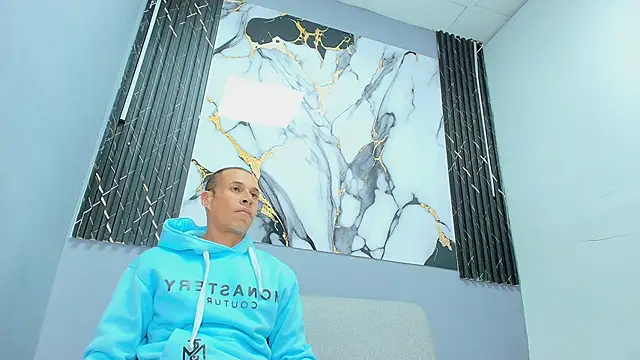 Snapshot of JASON_TOMAS2 chatting on March 16, 7:29 pm JASON TOMAS2 online show from March 16, 7:29 pm