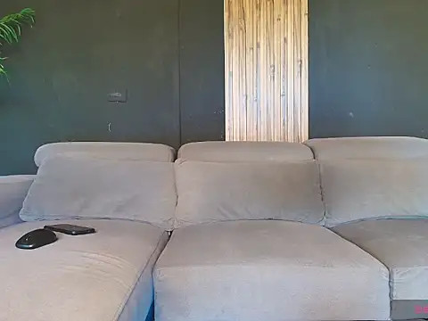 Snapshot of angelstream chatting on June 1, 12:40 pm angelstream online show from June 1, 12:40 pm