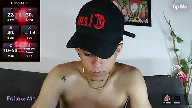 Snapshot of Dark_devil_7777 chatting on March 23, 4:49 am Dark devil 7777 online show from March 23, 4:49 am