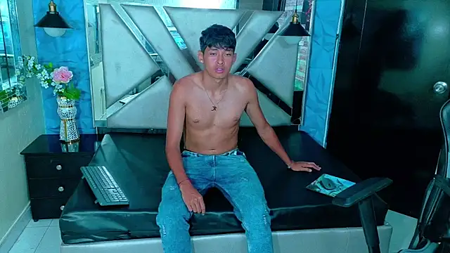 Tigger Collins online show from March 14, 7:41 pm