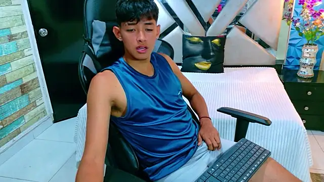 Tigger Collins online show from March 21, 8:12 pm