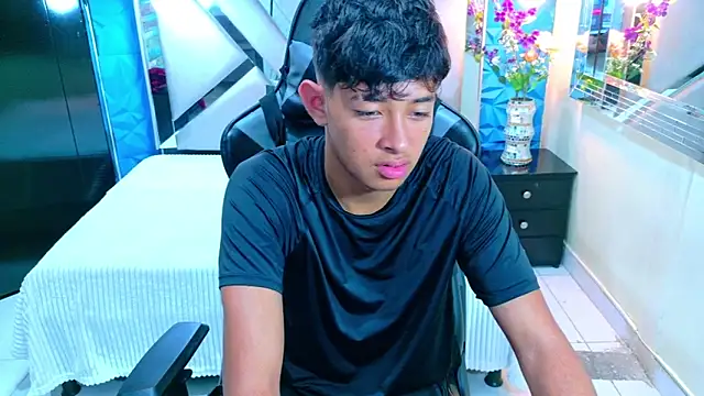 Tigger Collins online show from March 23, 1:59 pm