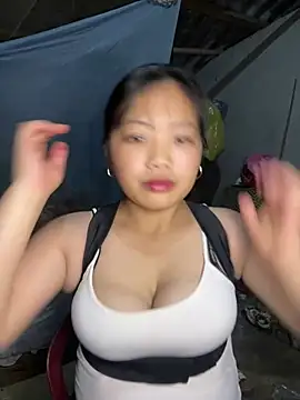 Snapshot of Herbe_01 chatting on March 14, 3:01 am Herbe 01 online show from March 14, 3:01 am