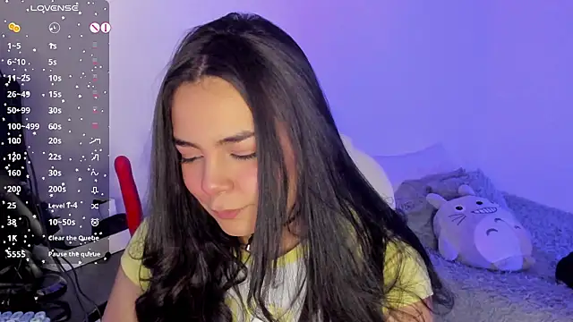 Snapshot of sumersunsett chatting on March 21, 8:19 am sumersunsett online show from March 21, 8:19 am