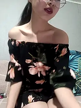 Snapshot of Rina_333 chatting on March 14, 2:22 pm Rina 333 online show from March 14, 2:22 pm