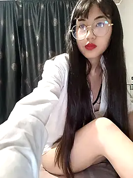 Snapshot of Rina_333 chatting on March 27, 1:22 pm Rina 333 online show from March 27, 1:22 pm