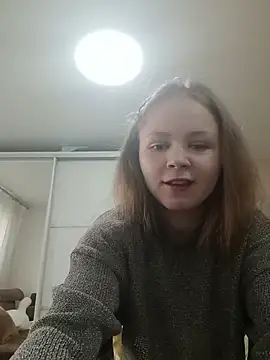 -BeverlyHills- online show from March 11, 7:14 am