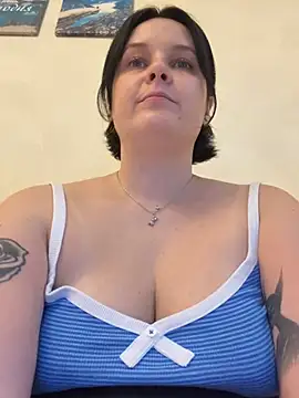 HubbaBaby online show from July 28, 4:39 pm