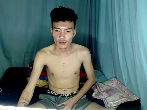 Snapshot of zailouie chatting on March 15, 2:23 pm zailouie online show from March 15, 2:23 pm