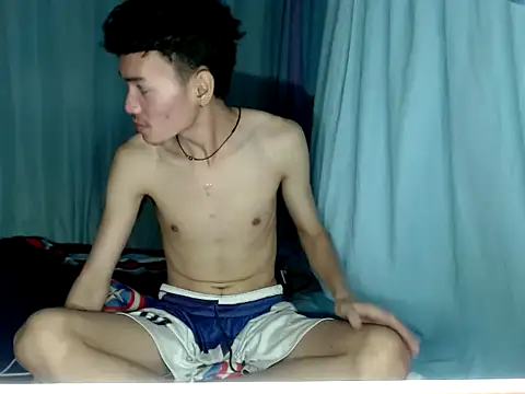 Snapshot of zailouie chatting on March 25, 4:35 pm zailouie online show from March 25, 4:35 pm