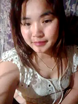 Snapshot of YAONIKUTE chatting on March 12, 6:47 pm YAONIKUTE online show from March 12, 6:47 pm