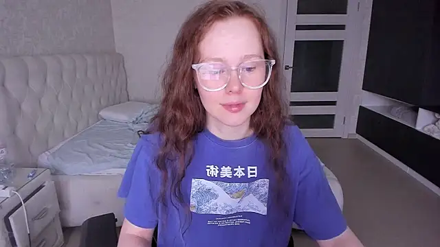 Snapshot of NikiCozy chatting on March 26, 11:38 am NikiCozy online show from March 26, 11:38 am