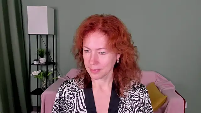 LeticiaRomano online show from July 24, 4:10 am