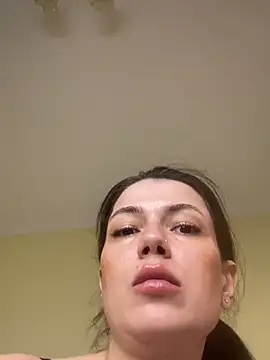 Cutee Erika online show from June 13, 11:52 am