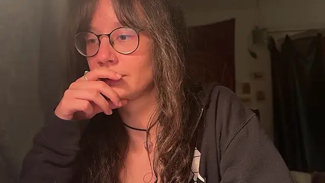 Snapshot of nyxo_ chatting on March 25, 10:16 pm nyxo online show from March 25, 10:16 pm