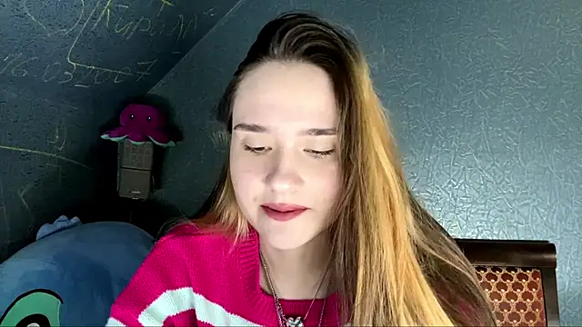 Snapshot of CarmelaLiebherr chatting on March 19, 4:11 pm CarmelaLiebherr online show from March 19, 4:11 pm