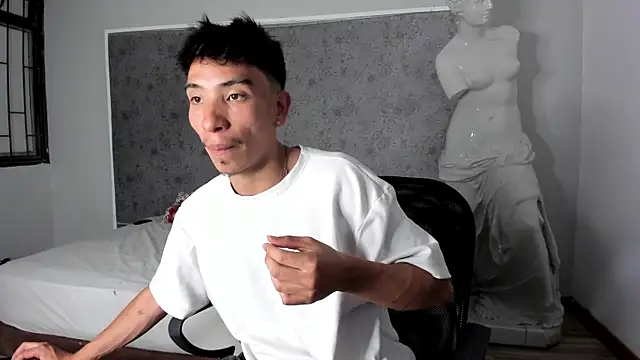 Snapshot of AndyRush__ chatting on March 12, 4:29 am AndyRush online show from March 12, 4:29 am