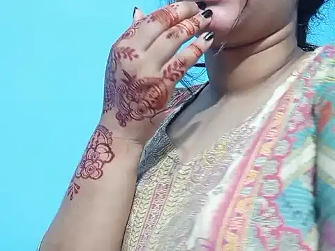 Snapshot of Emma_4433 chatting on March 22, 5:38 pm Emma 4433 online show from March 22, 5:38 pm