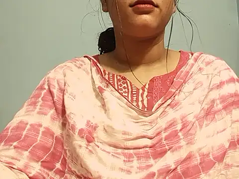 Emma 4433 online show from May 24, 5:51 pm