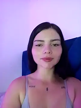 Snapshot of adaira_sweet_ chatting on March 23, 1:09 am adaira sweet online show from March 23, 1:09 am