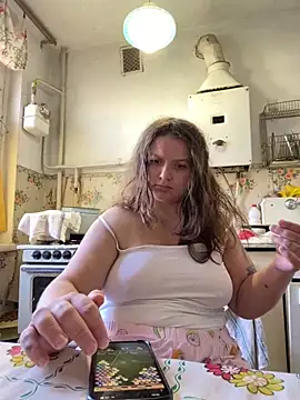 Snapshot of Nenssy555 chatting on March 11, 1:06 pm Nenssy555 online show from March 11, 1:06 pm