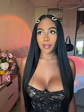 SaraValentina11 online show from July 25, 9:23 pm