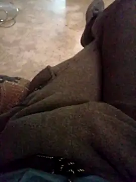 Snapshot of Ang3l_19 chatting on March 10, 7:52 pm Ang3l 19 online show from March 10, 7:52 pm