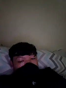 Snapshot of elvireli chatting on March 12, 9:10 pm elvireli online show from March 12, 9:10 pm