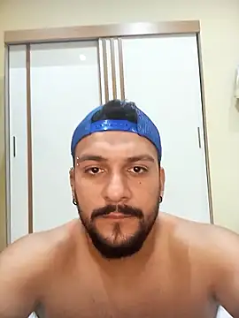 Snapshot of OchefRabudo chatting on March 26, 2:39 am OchefRabudo online show from March 26, 2:39 am