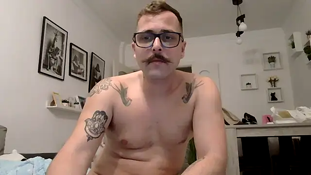 yanick931 online show from May 15, 11:23 pm