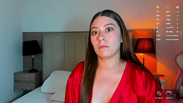 Snapshot of alejarosee chatting on July 22, 1:08 am alejarosee online show from July 22, 1:08 am