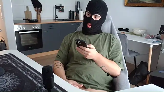 Snapshot of kan4konda chatting on March 28, 11:43 am kan4konda online show from March 28, 11:43 am