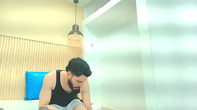 Snapshot of JEAN_LEWIS2 chatting on March 16, 7:18 pm JEAN LEWIS2 online show from March 16, 7:18 pm