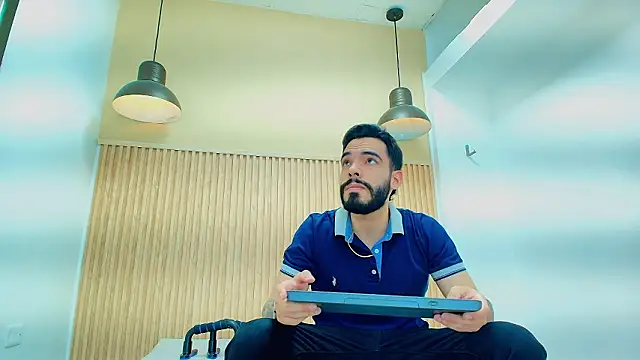 Snapshot of JEAN_LEWIS2 chatting on March 21, 7:39 pm JEAN LEWIS2 online show from March 21, 7:39 pm