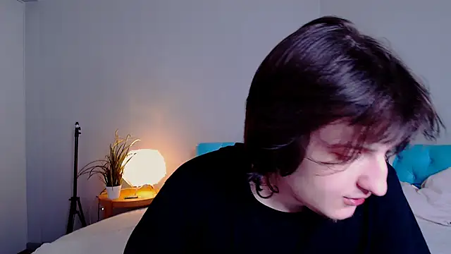 Snapshot of delalex chatting on April 12, 8:14 pm delalex online show from April 12, 8:14 pm