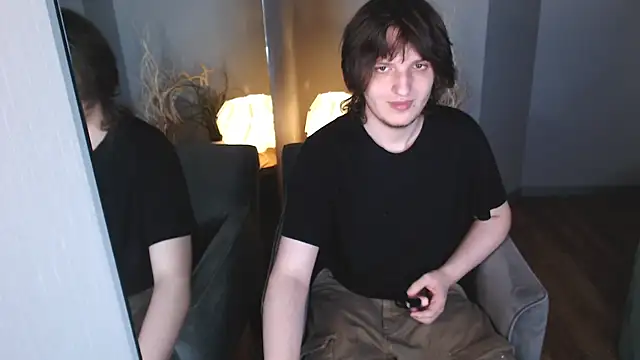 Snapshot of delalex chatting on May 16, 12:40 am delalex online show from May 16, 12:40 am