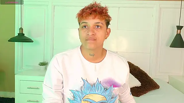 Snapshot of DominickJoness chatting on March 17, 8:12 pm DominickJoness online show from March 17, 8:12 pm