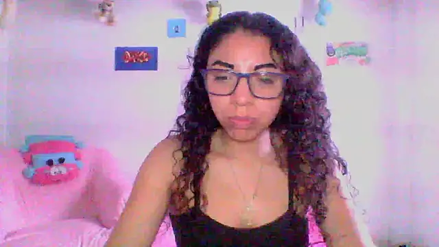 Snapshot of nataliesweet_22 chatting on March 15, 5:41 pm nataliesweet 22 online show from March 15, 5:41 pm